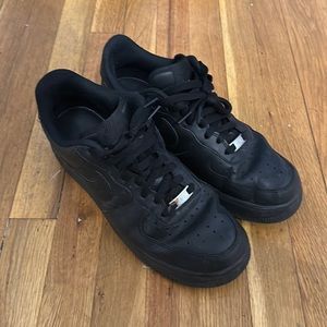Nike Air Force 1 ‘07 Black Size 10.5